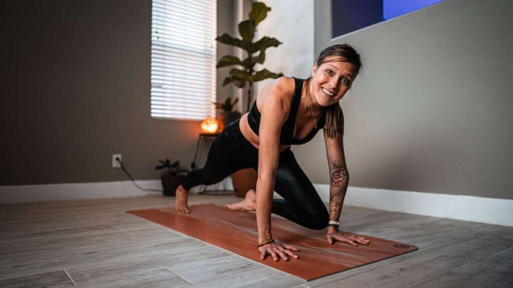 20-Min Morning Yoga Flow: Kickstart Your Day