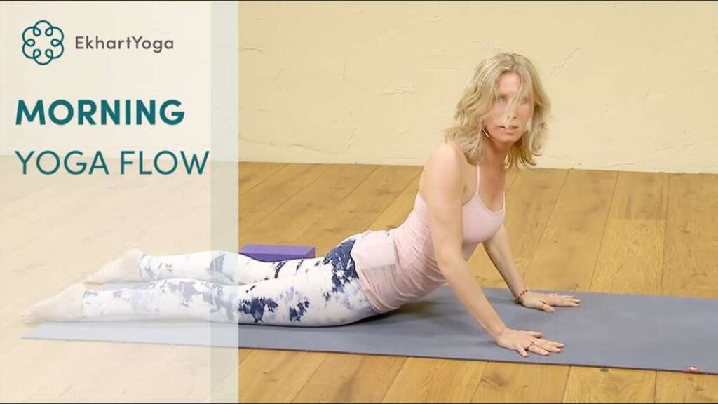Morning Yoga Flow To Wake Up Your Body, With Esther Ekhart