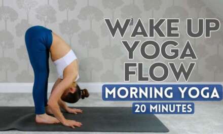 VINYASA YOGA FLOW 20 MIN – Morning Motivation Day 1
