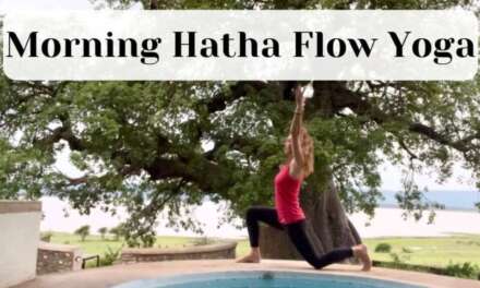 Hatha Flow Morning Yoga – Quick 10 Minute Sun Salutations