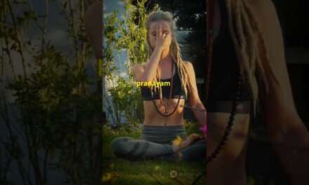 10 Mint Morning Yoga Stretch | Energy Boost Yoga #yoga #trending #morning #morningyoga