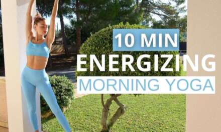 10 MIN ENERGIZING MORNING YOGA STRETCH For Mobility & Recovery