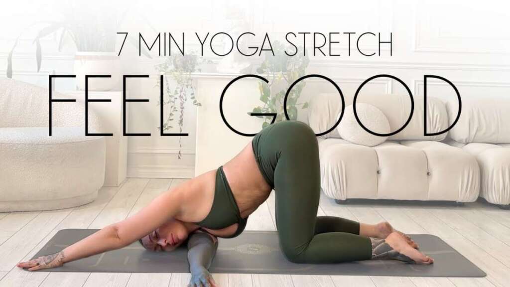 7 Minute Yoga STRETCH | SOOOO GOOD!