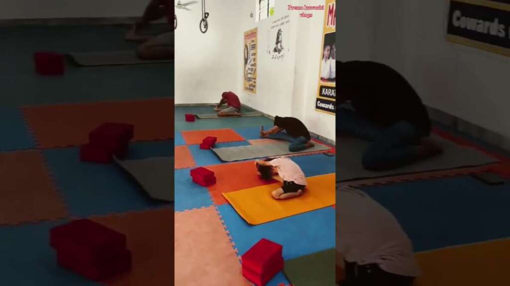 Daiy Morning Routines |Yoga Classes🧘‍♀️ Parakram Yoga Studio #shortsvideo #shorts #youtubeshorts