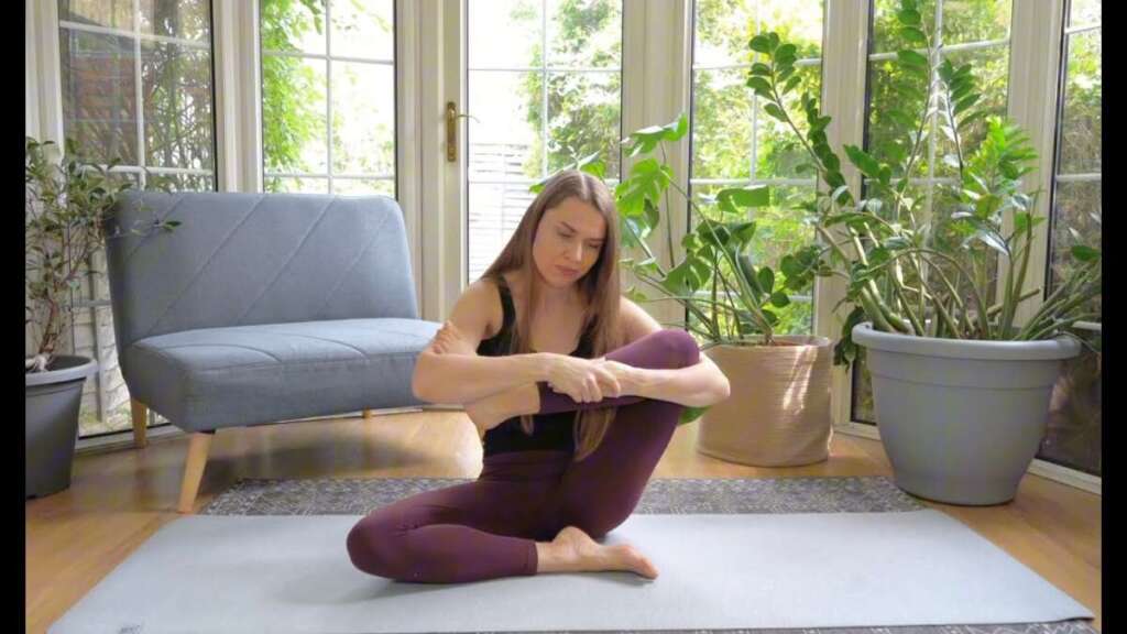 Yoga For Emotional Release. Morning Hip Release 20min