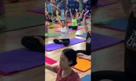 Morning Yoga! #youtuber #viralvideo #bodyopening #trendingsong #youtube #love #yogareels #trending