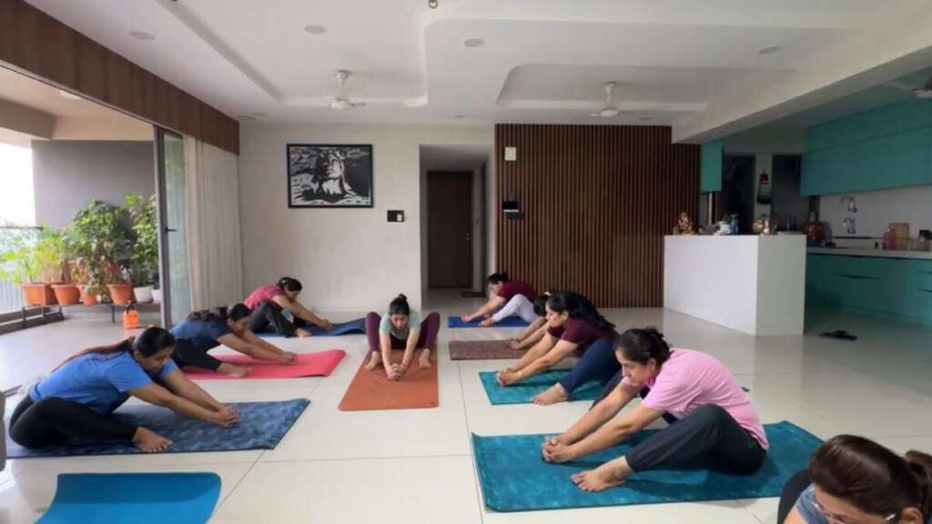 Morning Yoga Classes ||improve Flexibility And Mobility #yoga#yogapractice #classes #morningroutine