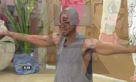 A Gentle Morning Yoga Session With Khanya