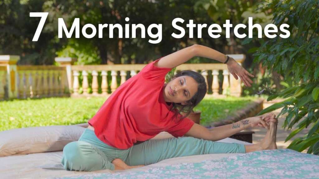 7 Morning Yoga Stretches To WAKE YOU UP!