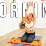 MORNING YOGA – 20 Minute Full Body Morning Stretches For Strength, Flexibility, & Energy