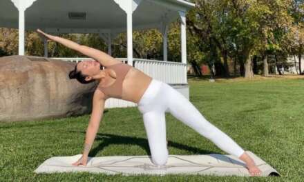 FEEL GOOD Morning Yoga Class Under 10 Minutes! (DAY 3)