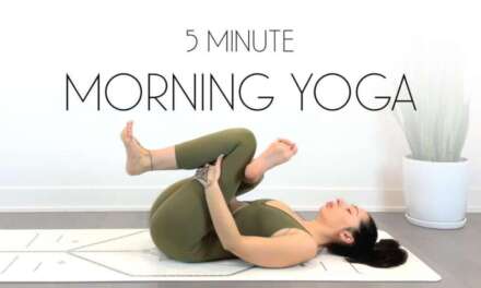 5 Minute Yoga – The BEST Morning Stretch In Just 5 MINS! (All Levels Yoga)