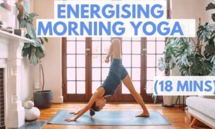 MORNING YOGA FLOW: ENERGISING MORNING YOGA FOR FLEXIBILITY + STRENGTH