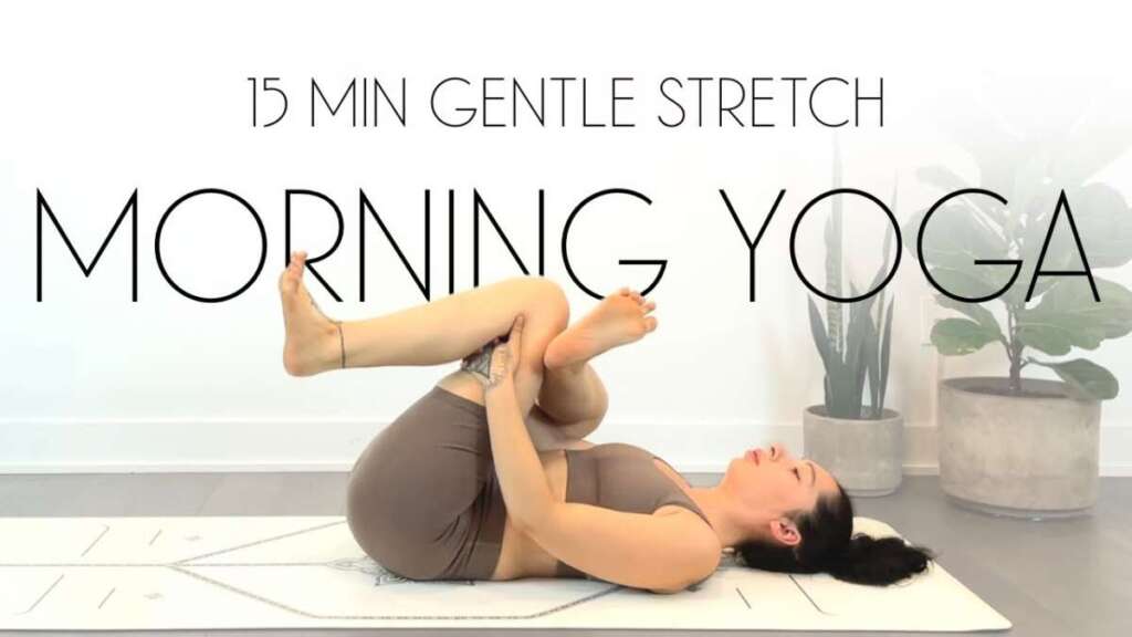 15 Min Morning Yoga WAKE UP Stretch