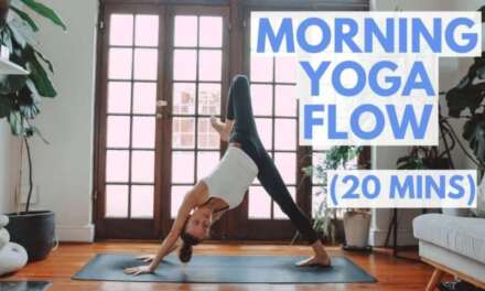 20 Min MORNING YOGA FLOW: Full Body Stretch To Wake Up (All Levels)
