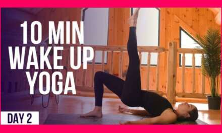 10 Min WAKE UP Full Body Yoga Stretch – Day #2 (MORNING YOGA STRETCHES)
