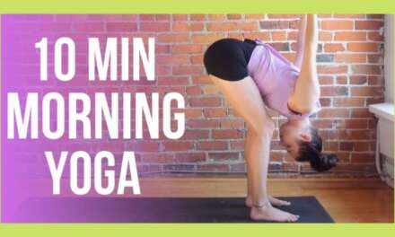10 Min Morning Yoga Stretch For Beginners – Energy Boost Yoga