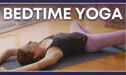 15 Min Gentle Bedtime Yoga For Beginners – Evening Yoga Stretch